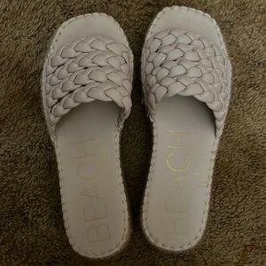 White slip on sandals. Women’s 9.